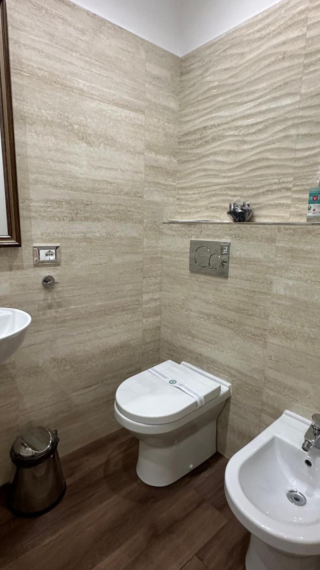Apartment Colosseo Design Rom